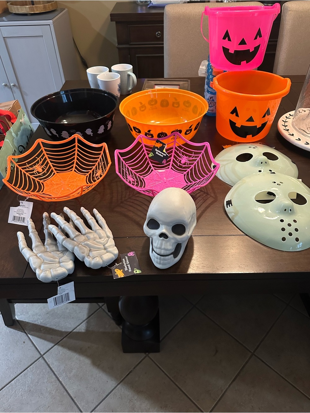Assorted Halloween Decor Set